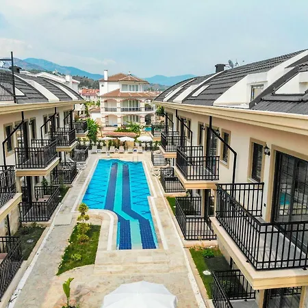 Calis Beach - Yasam Park & 5 Appartamento Fethiye